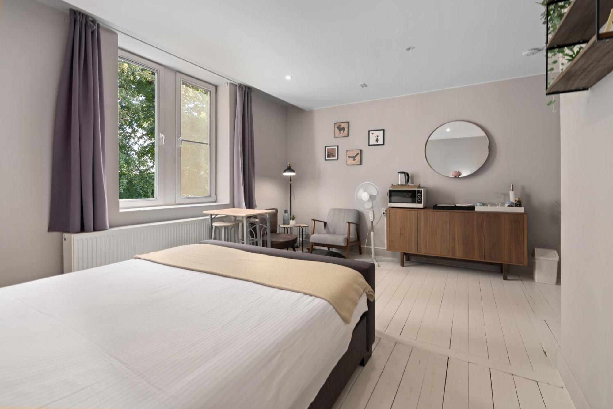 Spacious Guest Suites Near Historic Market - 5 Min Walk Brugge Eksteriør billede