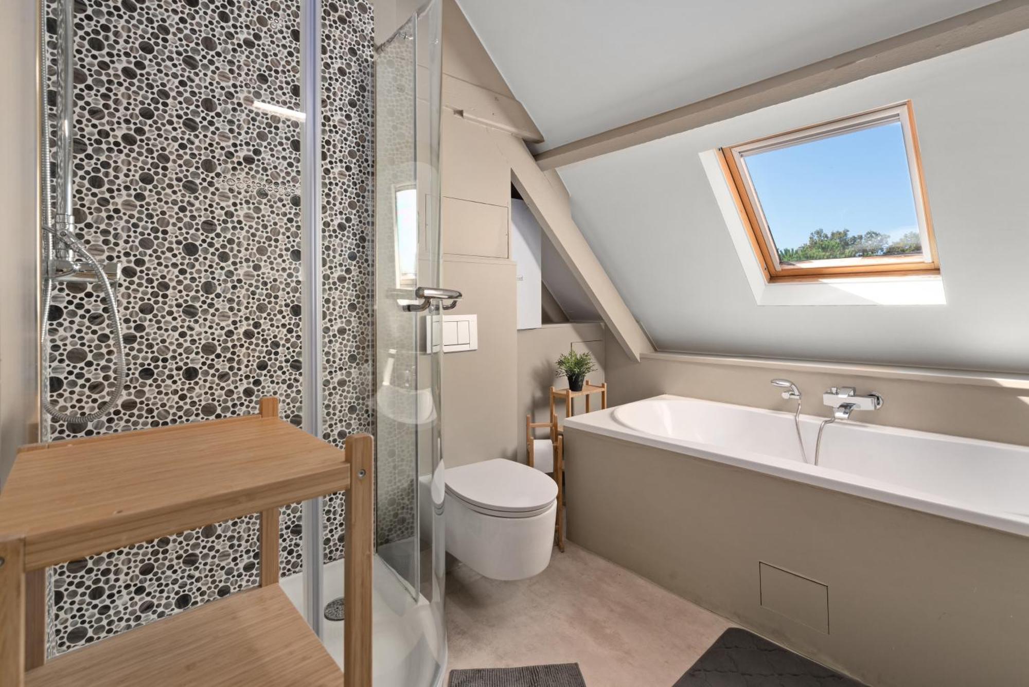Spacious Guest Suites Near Historic Market - 5 Min Walk Brugge Eksteriør billede
